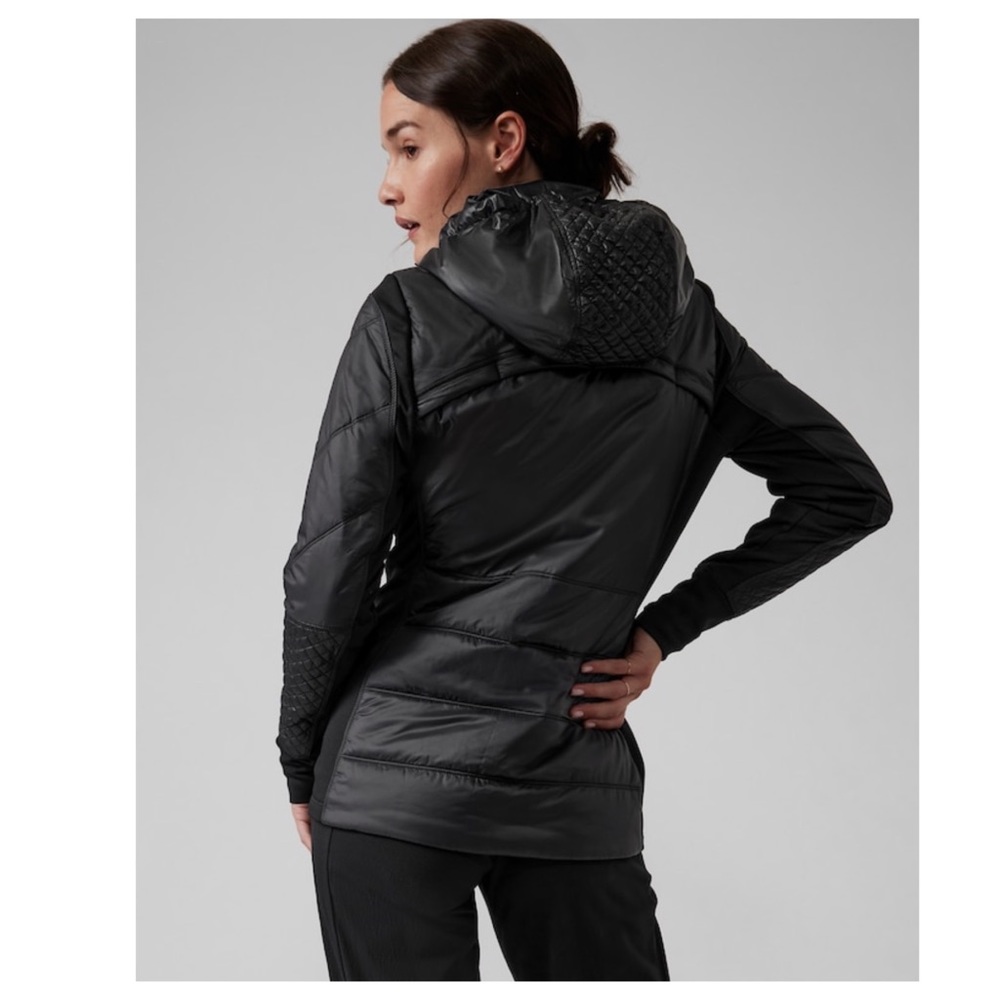 Athleta Rock Ridge Primaloft Jacket // Black #350851 - Picture 2 of 15